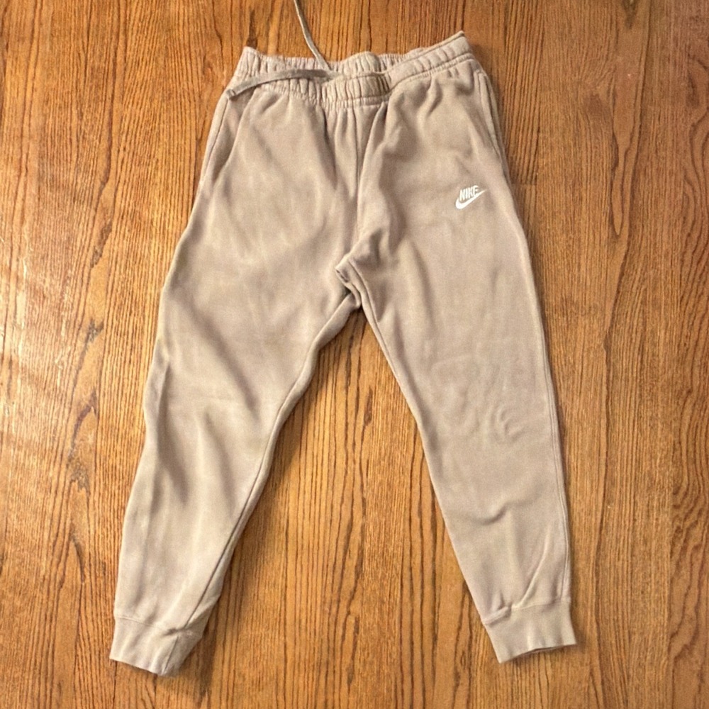 Nike Club Fleece Men's Joggers Khaki Size M